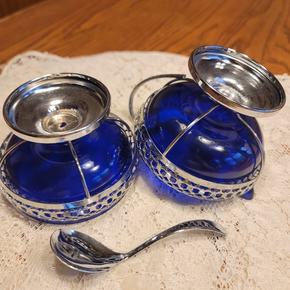 VTG Cobalt Blue Chromium Plated Sugar & Creamer with Glass Insert & Spoon - Picture 6 of 11